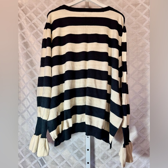 Who What Wear Black and Ivory Stripe Sweater with Frilly Cuffs, 4X - Picture 4 of 4